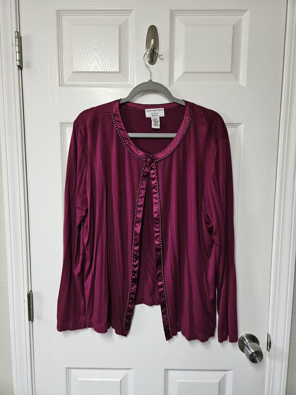 Women's Burgundy Long-Sleeve Cardigan